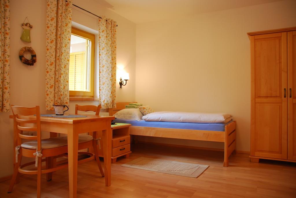 Farm Stay Rotovnik - Plesnik Slovenj Gradec Eksteriør billede